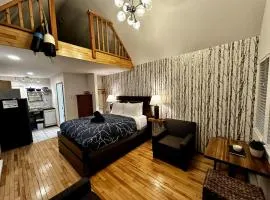 Cozy Cabin Centrally Located Close To Walking Trails And Beaches!