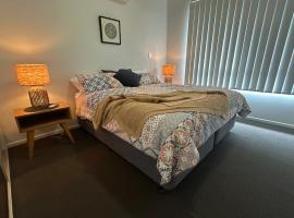 Samford Village House, hotel in Samford