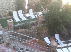 Can Peiri, country house in Porrera