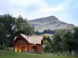 Casterton Cottage, paradise garden with spa