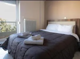 Estia Central Apt. With Parking