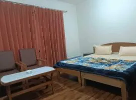 Hotel O Kohsheen Guest House