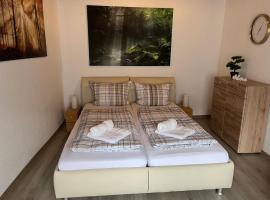 Schreiber-FeWo 02, hotel v destinaci Bad Bocklet