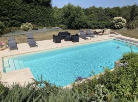 Le gîte de Penn Ar Roz, hotel v destinaci Guiler-sur-Goyen