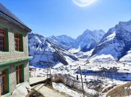 Himalayan lap homestay
