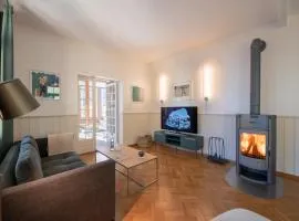 Chalet Hunnenfluh Garden Apartment