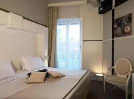 Portofino Deluxe Family Suite - balcony, sea view, private hotel beach