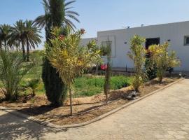 Al Boustane - Sous les Palmiers, alojamiento con cocina en Gab&egrave;s