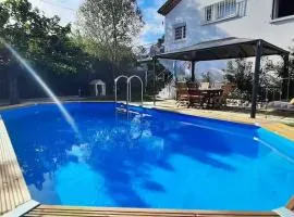 La Villa Milo - Maison de vacances 6personnes #Clim #Piscine #CitéeMédiévale