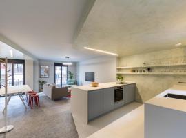 Modern design apartment in Murcia, hotel u gradu Mursija