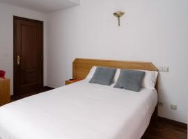 Hostal Arlanzón, hotel berdekatan Lapangan Terbang Burgos - RGS, 