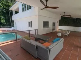Luxury Villa with Private Pool in Jungly setting
