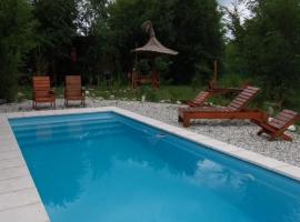 cabaña Danilo, hotel in Molinari