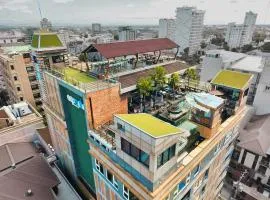 ABC Hotel Party and Business Hotel、アンヘレスの5つ星ホテル