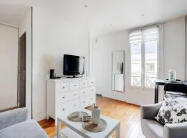 Fully equipped modern studio -2P- Levallois-Perret