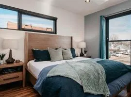 Vitalia Fantastic 1BR Studio Downtown