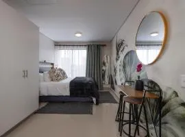 Executive studio w Aircon DA -The Millennial Umhlanga