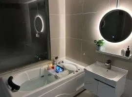 Relaxing Muji Retreat with Jacuzzi, Retro Games, MRT