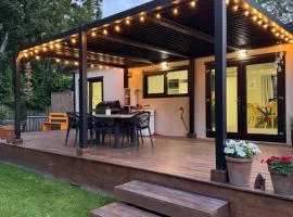 Whare iti on Johns