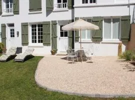 Logement de charme & accès boutique brocante