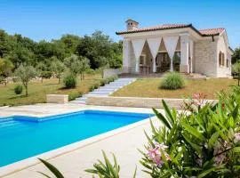 Villa Tara