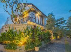 Grand Kesambi Family Villa by Miel Property