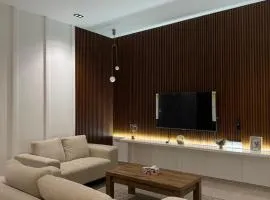 Al Ain Hotel Apartment Family Stay with Balcony and Pool Access