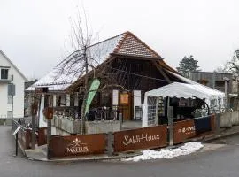 Sahlihuus Unterkunft