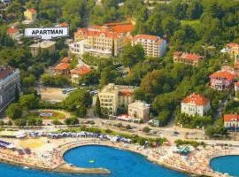 Studio apartman Royal s privatnim parkingom