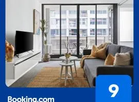 City Living, Prime Location with Parking & Amenities
