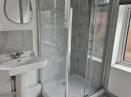 Bridge Hotel Apartments