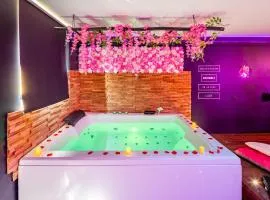 Sweet Dreams Jacuzzi