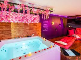 Sweet Dreams Jacuzzi, hotel em Le Breuil