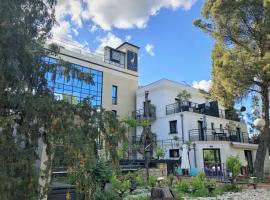 Appart'Hôtel La Girafe, hôtel à La Penne-sur-Huveaune