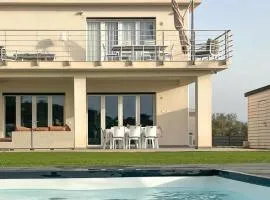 Nice Home In Augusta With Wifi