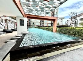 D Condo144 X, hotelli kohteessa Kathu