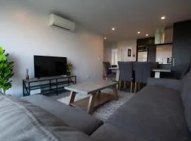 Chic Urban Retreat in Grey Lynn