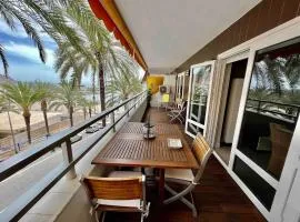 Primera linea Paseo Marítimo Aguadulce