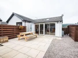 4guests-2br-privategarden-freeparking