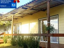 Casa de Dani, acogedora casa decorada con estilo moderno y funcional 400 mts del mar