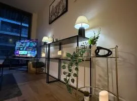 2 bedroom Titanic Apartment - 1 night stays!