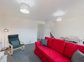 Grantham Stays, 3BR Contractor Accommodation & Parking