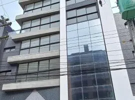Novo apart 2d com piscina 1 quadra mar