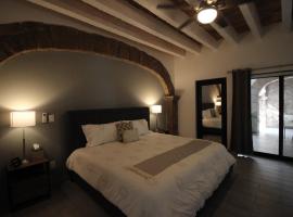 Casa laureles, Hotel in Tlaquiltenango