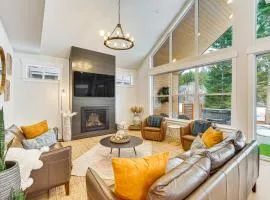 Private Hot Tub and Patio Spacious Cle Elum Home