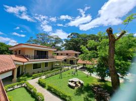 Papagayo Hotel y Villas, hotel v destinácii Playa Panama