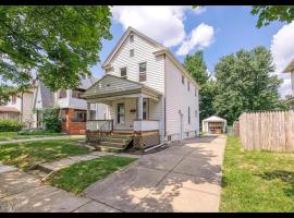 The Perazim, διαμέρισμα σε Akron