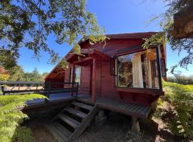 Cabaña campestre con amplio espacio natural, hotel v destinaci Panguipulli