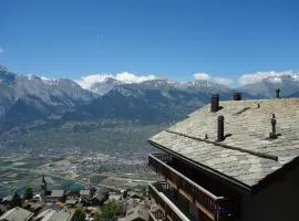 Nice apartment with valley view