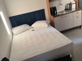 Flats & Residence - Descanso Estratégico Hospedaje Ideal en tu Camino a las Mejores Playas, hotel in Passo Fundo